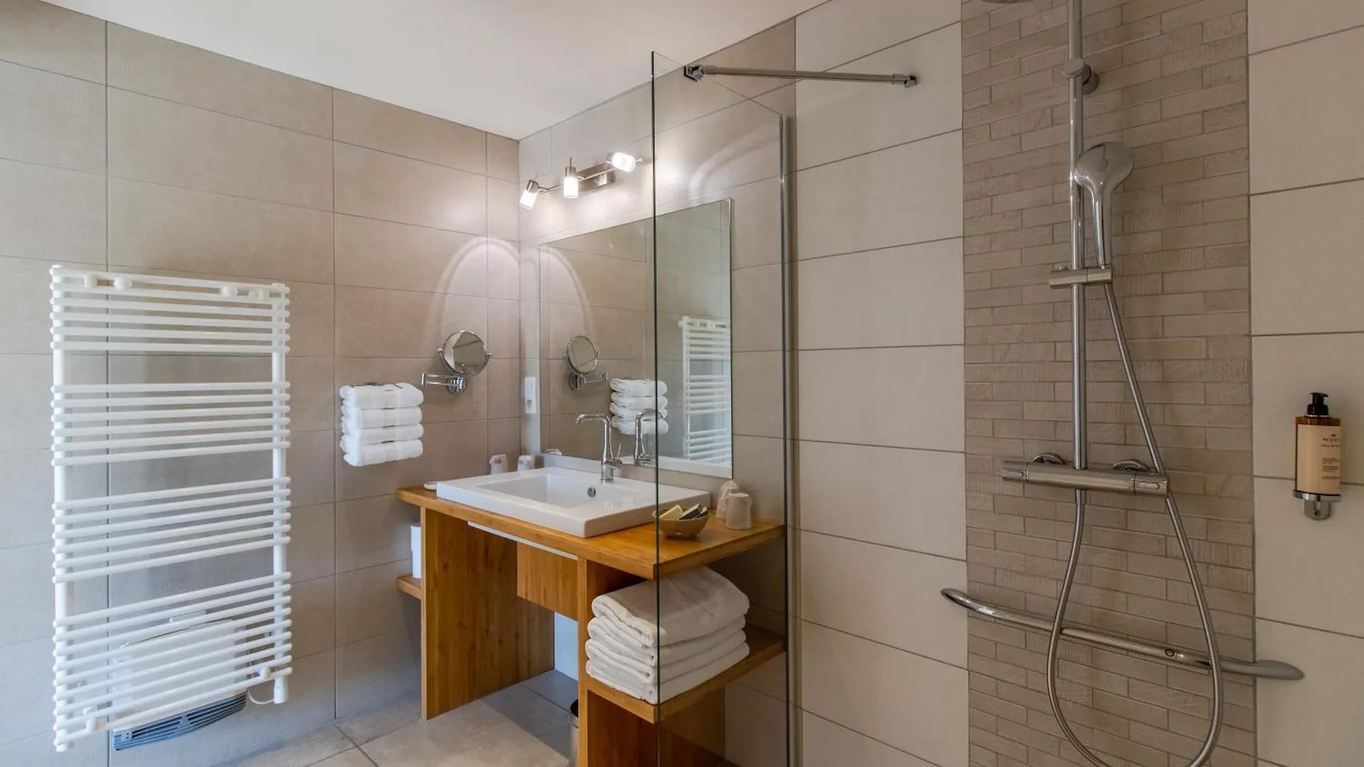 Holiday home Gite Les Hauts De L'Ouysse Lacave