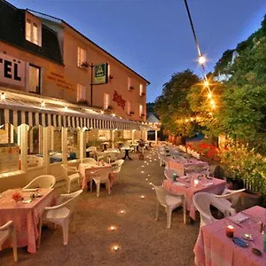 2* Hotel Domaine De Lacave